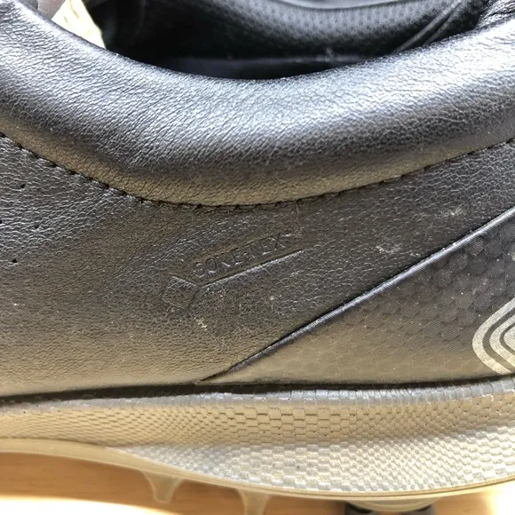 Ecco Mens Gore Tex Black Yak Leather Hybrid 3 Golf Shoes Size 9