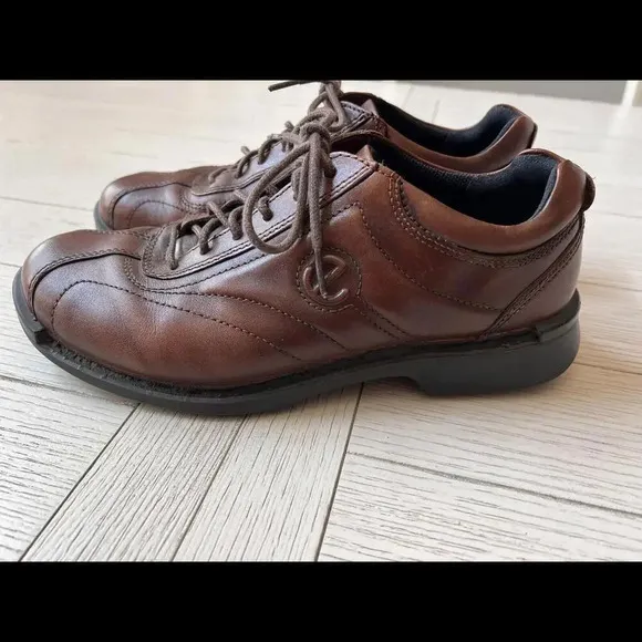 Ecco Men’s Shoes, Brown, Light Shock Lace Up, Leather, Oxford‎ Style EU Size 42