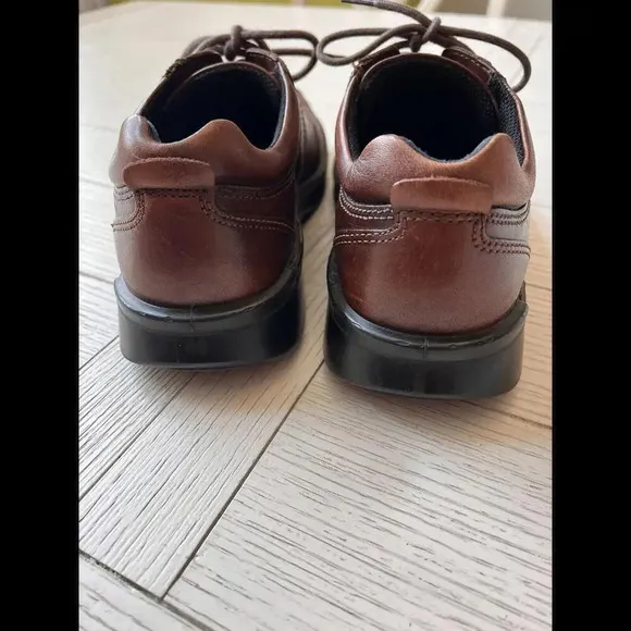 Ecco Men’s Shoes, Brown, Light Shock Lace Up, Leather, Oxford‎ Style EU Size 42