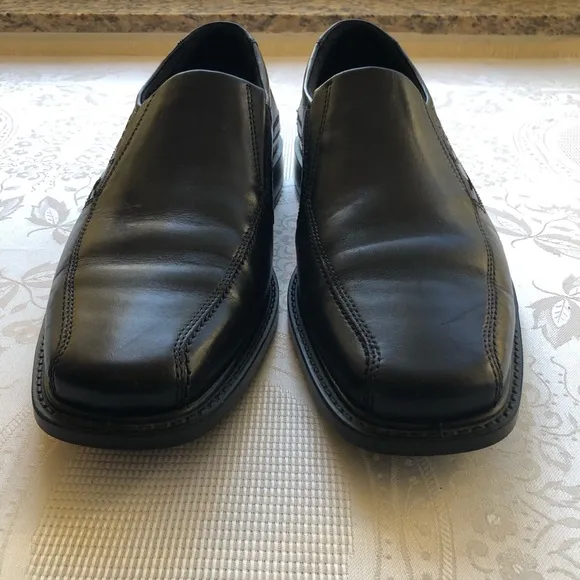 Ecco Men’s Size 44 ( US-11) Black Leather New Jersey Loafers Slip-On Dress Shoes