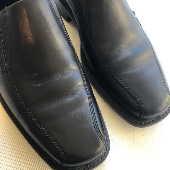 Ecco Men’s Size 44 ( US-11) Black Leather New Jersey Loafers Slip-On Dress Shoes