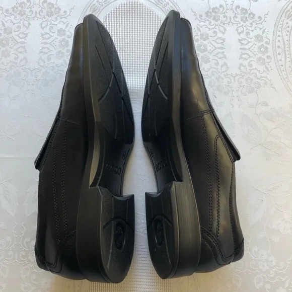 Ecco Men’s Size 44 ( US-11) Black Leather New Jersey Loafers Slip-On Dress Shoes