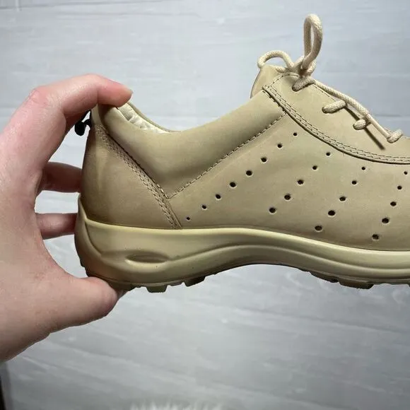 Ecco Tan Shock Heel Shoes - Size 38 EU or 7-7.5 US - Excellent Condition