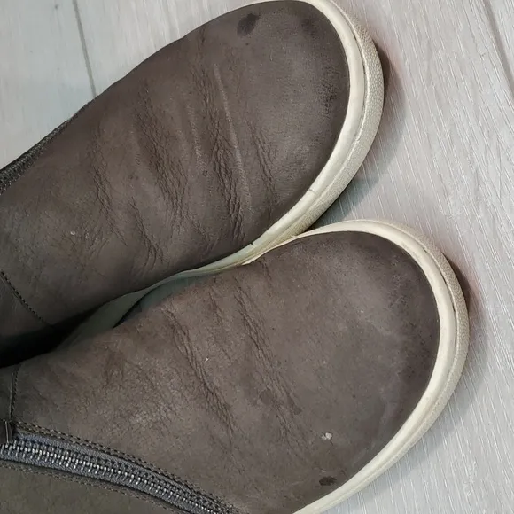 Eileen Fisher Bias Tumbled Nubuck High Top Leather Boots sneakers shoes sz 6.5