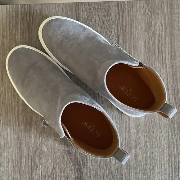 EUC J. Crew High top Sneakers suede