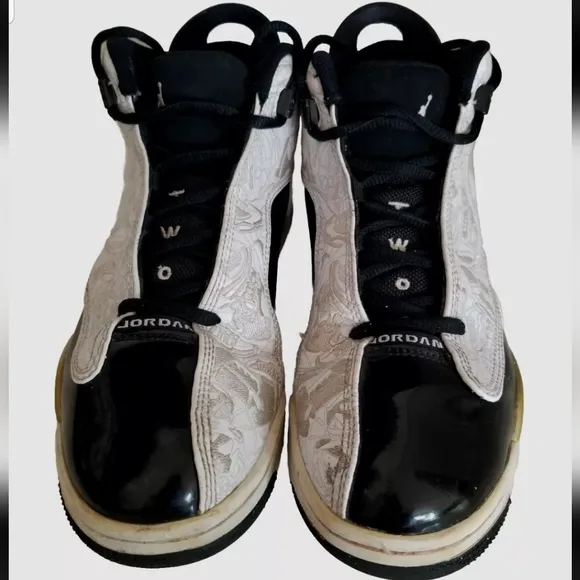 EUC Nike Air Jordan DUB Zero Black/White-Metallic Gold 311047-005 Size 7Y