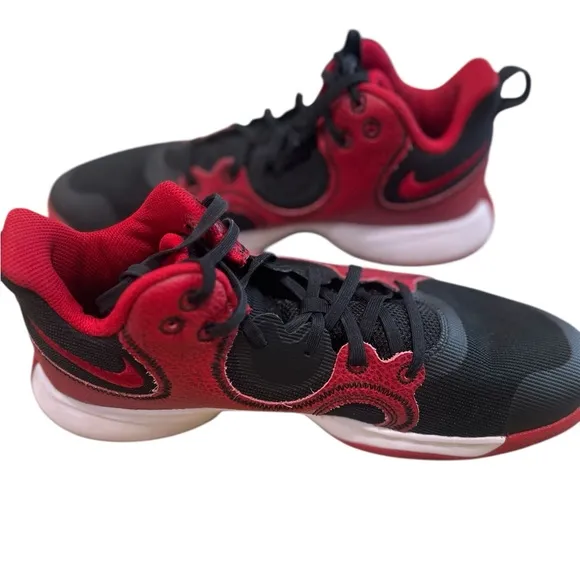 EUC~ Nike Fly.By Mid 2 NBK Basketball Shoes Mens 10m