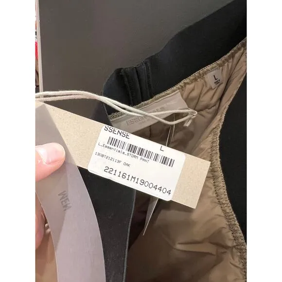 Fear of God FOG Essentials Storm Cargo Pants Oak Tan / Black Desert Taupe Smoke