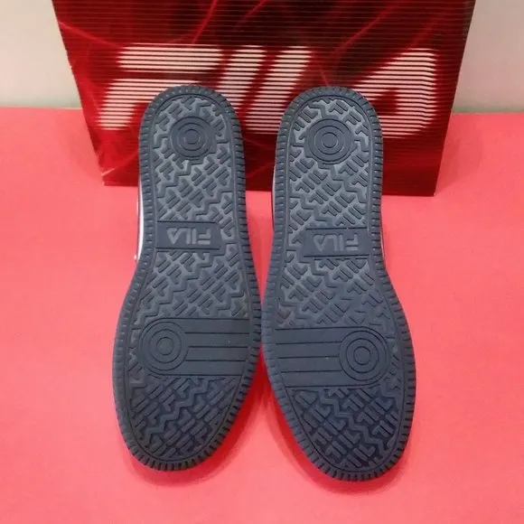 FILA  A-LOW  KID´S SHOES SIZE 5.5