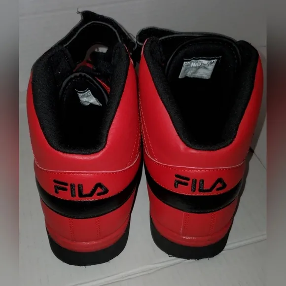 Fila Red Faux Leather High Top Sneakers Shoes Size 10 Mens Excellent Condition