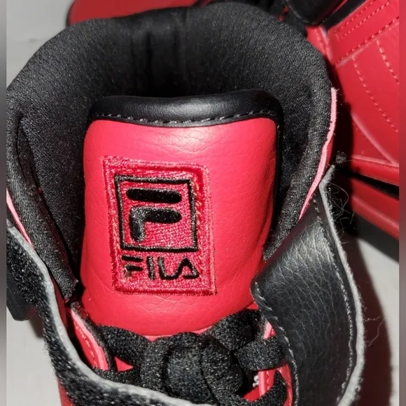 Fila Red Faux Leather High Top Sneakers Shoes Size 10 Mens Excellent Condition