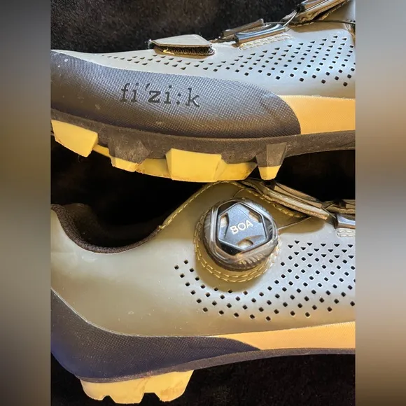 Fi’zi:k TERRA X5 (Gravel biking Shoes)