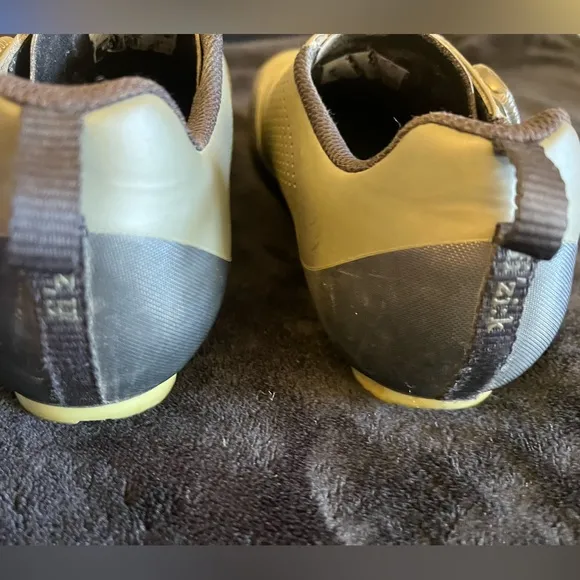 Fi’zi:k TERRA X5 (Gravel biking Shoes)