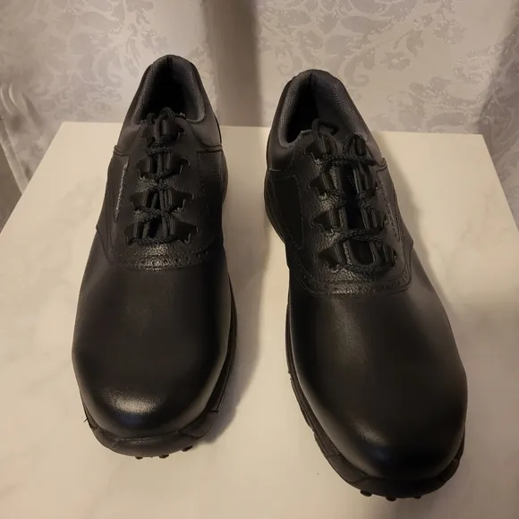 Footjoy Greenjoys  Men's Golf Shoes, Size 12W, Black, Red Bottom Sole Detail