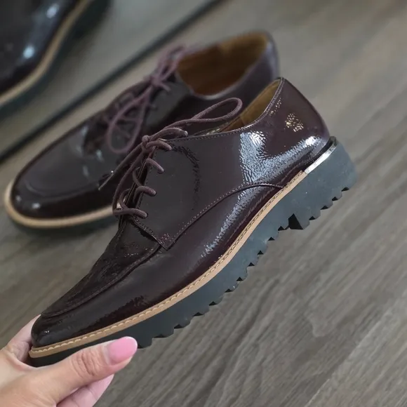 Franco Sarto Charles Burgundy Faux Patent Lug Sole Oxford Shoes, Size 8