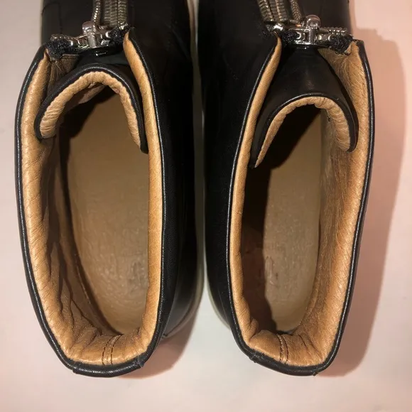 Frye Black Leather Lena Front Zip Up High Top Sneaker Shoes sz 10