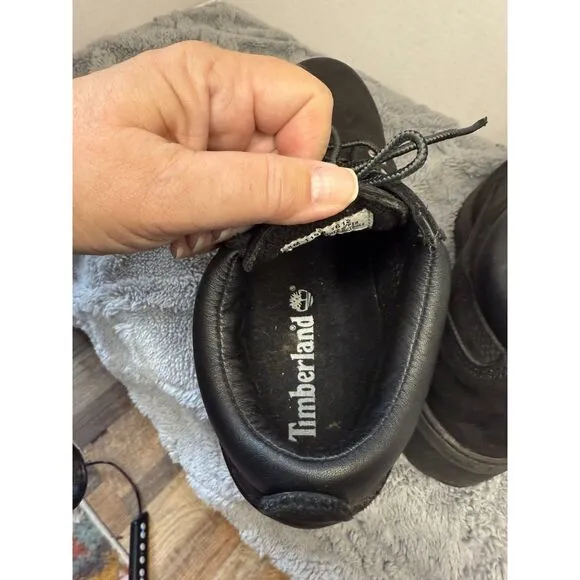 Gently Used Waterproof TImberland Black Leather Shoes with laces size Men's 8
