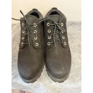 Gently Used Waterproof TImberland Black Leather Shoes with laces size Men's 8