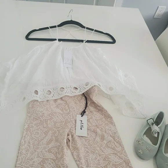 Girls clothes/ top/pants/shoes (NWT) HOBO
