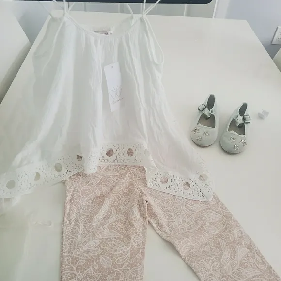 Girls clothes/ top/pants/shoes (NWT) HOBO