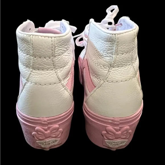 Girl’s High-Top Sneakers in Pink and White