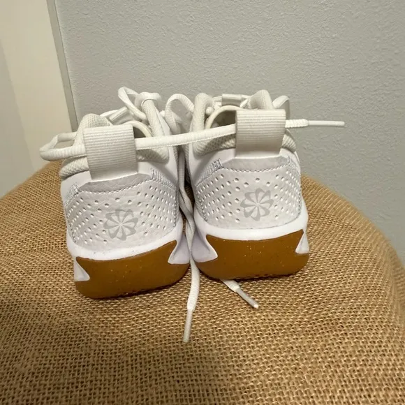 Girls Nike Volleyball Shoes