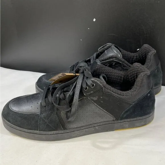 Gravis Men's Black Low-Top Shoes/Sneakers Size 12 SKU 5588 (2)