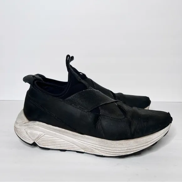 Guillermo Bravo Marquez Low Top Black Nubuck Leather Sneaker Size 10 Men’s 44