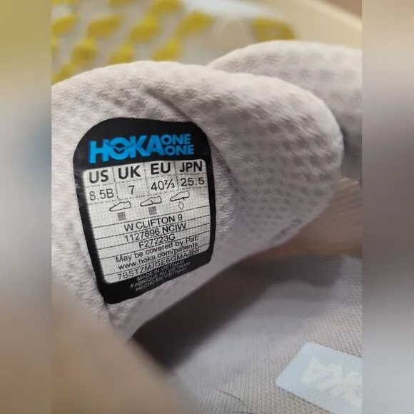 Hoka Clifton 9 women's size 8.5 B