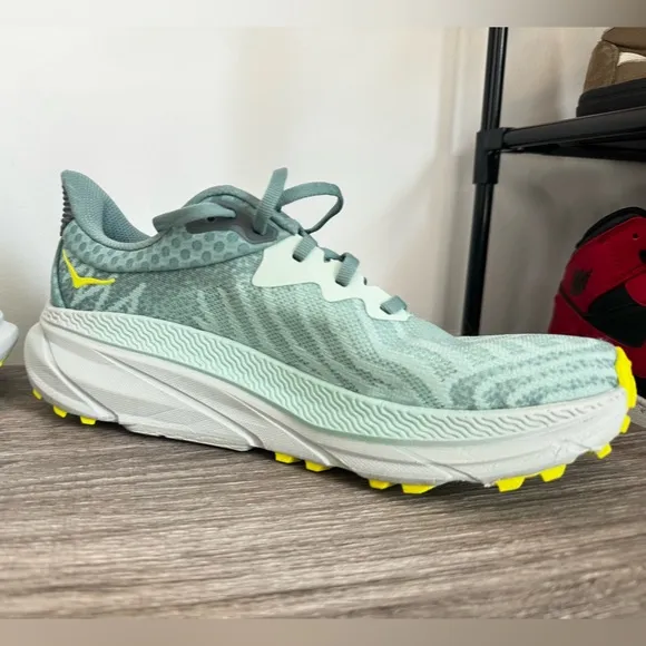 Hoka One One Challenger ATR 7 Mist Green Trellis Running  1134498-MGTR W7.5B