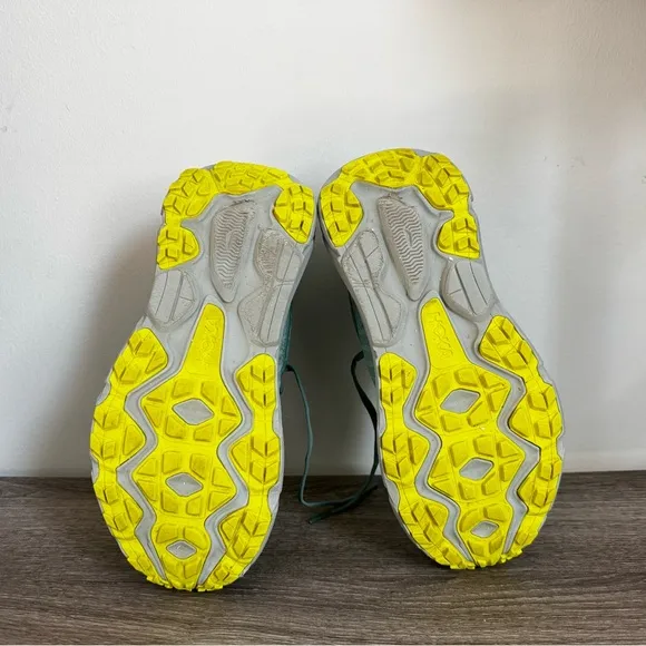 Hoka One One Challenger ATR 7 Mist Green Trellis Running  1134498-MGTR W7.5B
