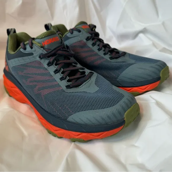 Hoka One One Challenger ATR Trail Running Shoes, Gray/Orange, Men’s Size 8, EUC