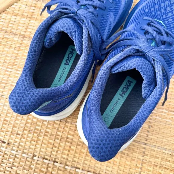 Hoka One One Clifton 9 Bellwether Blue Evening Sky Running Shoes Women’s 8.5