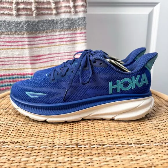 Hoka One One Clifton 9 Bellwether Blue Evening Sky Running Shoes Women’s 8.5