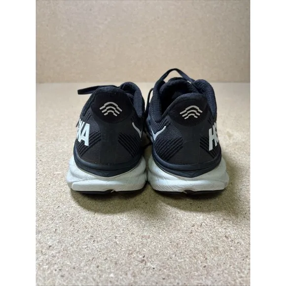 HOKA One One Clifton 9 Mens Shoes Sz 11 D Running Black Knit Low Top Sneakers