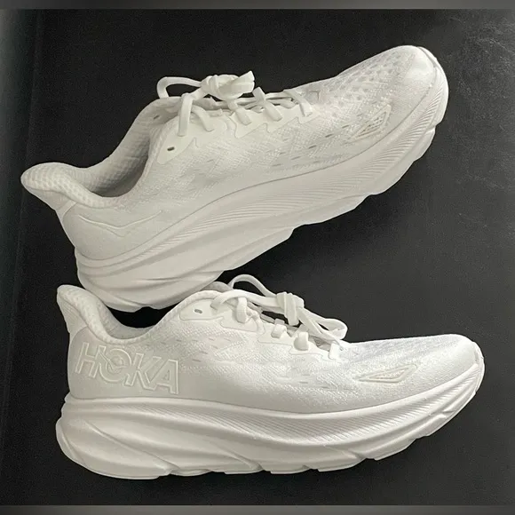 HOKA ONE ONE CLIFTON 9 sneakers