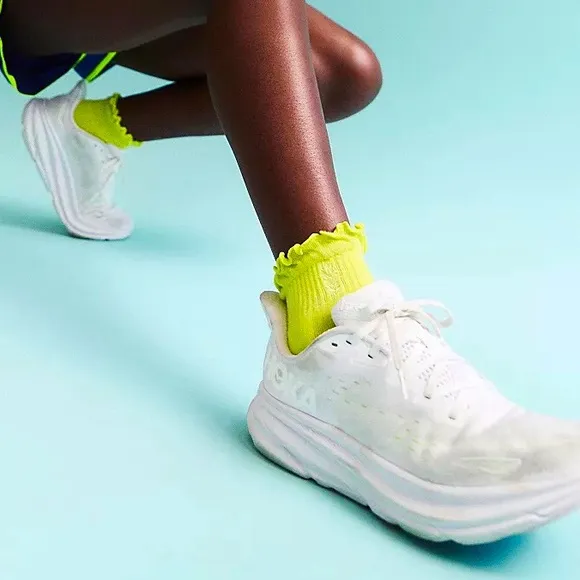 HOKA ONE ONE CLIFTON 9 sneakers