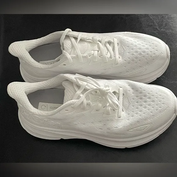 HOKA ONE ONE CLIFTON 9 sneakers
