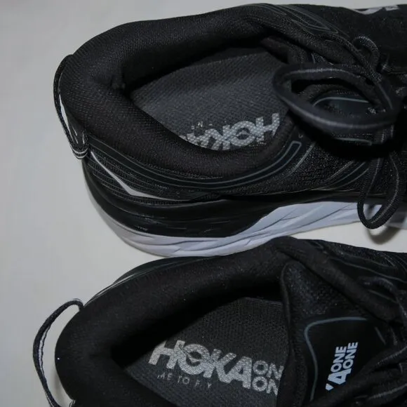 Hoka One One Mens Bondi 7 (1110518 BWHT) Black Running Shoes Sneakers Size 10
