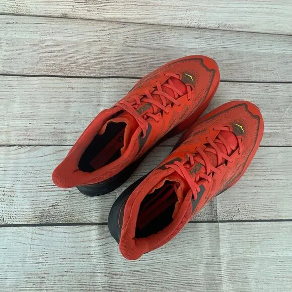 Hoka One One Mens Speedgoat 5 GTX Sz 10D Gore-Tex Trail Running Shoes Red