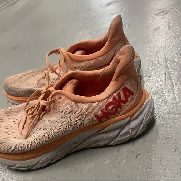 Hoka One One Women's Clifton 8 Size US 7.5 B CSPY 1119394 Running Shoes