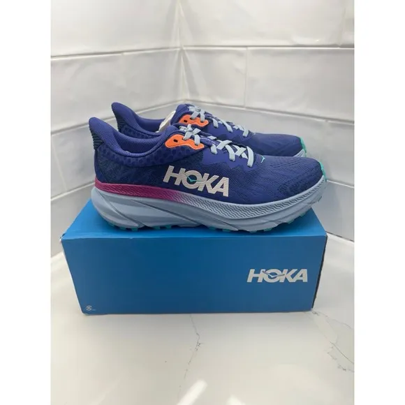 Hoka Women's Challenger 7 Trail Running Shoes size 9.5