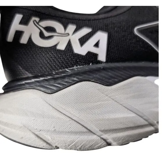 HOKA ONE ONE Arahi 5 &quot;Black/White&quot; Running Shoes Size 9D