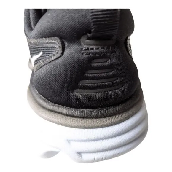 HOKA ONE ONE Bondi 8 &quot;Black/White&quot; Running Shoes Size 7.5D (Wide)