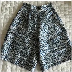 Hunter Bell High Waist Shorts