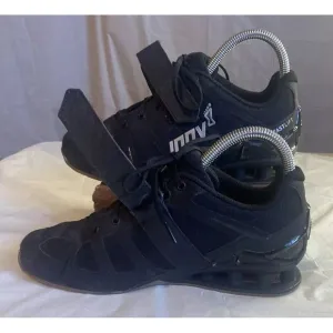 INOV8 Men's Fastlift Gamma 360-‎ All Black-Size 7.5-Excellent Condition