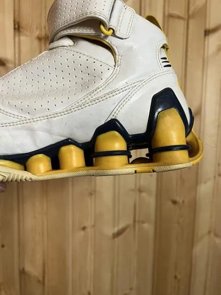 Jermaine O’Neal Nike Shox Youth sz 5Y White Yellow 313149-171 Indiana Pacers 05