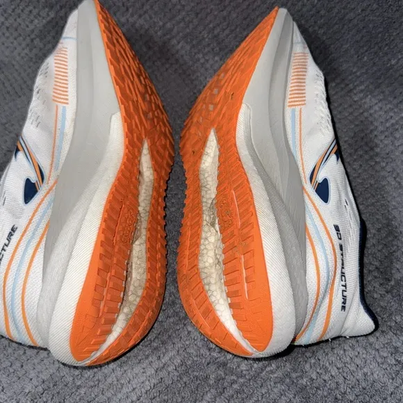 Joma R-2000 White Orange Running Shoes Men’s Performance Sneakers Size 8.5
