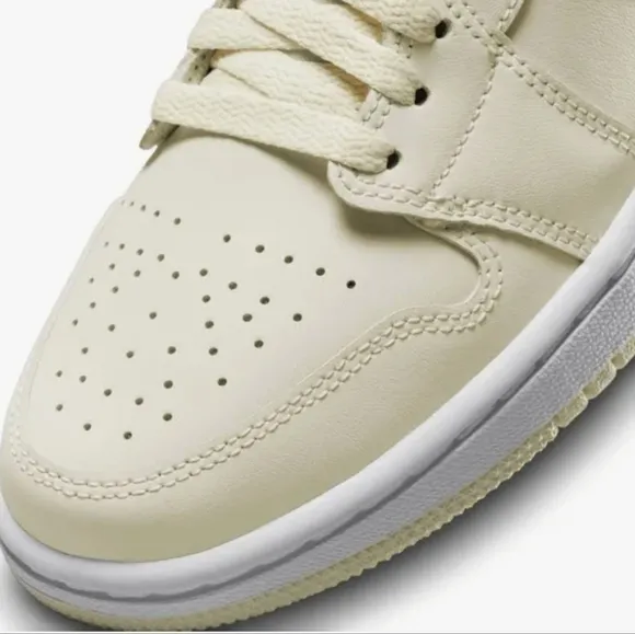 Jordan 1 Low Coconut Milk