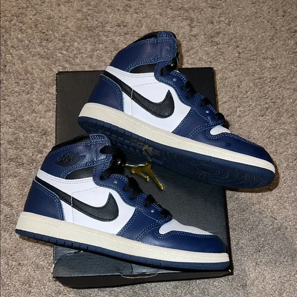 Jordan 1 Retro High OG kids